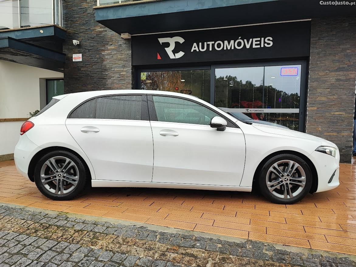 Mercedes-Benz A 180 d Style Plus Auto — fotografia 8