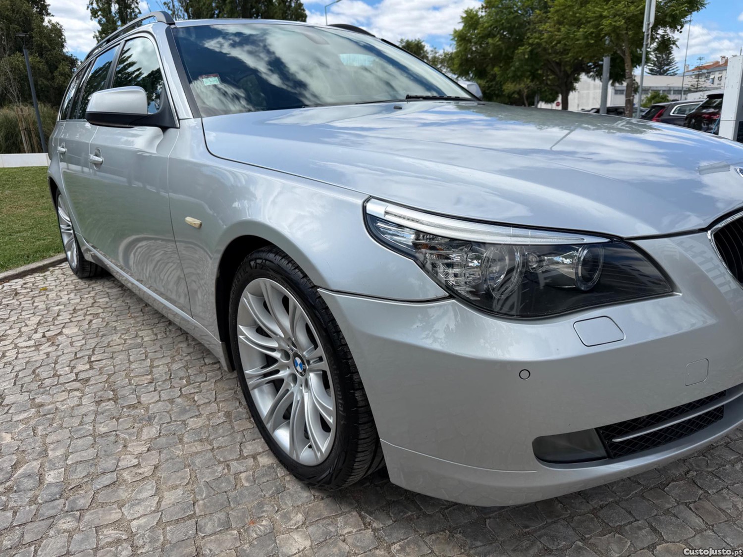 BMW 520 dA Touring — fotografia 12
