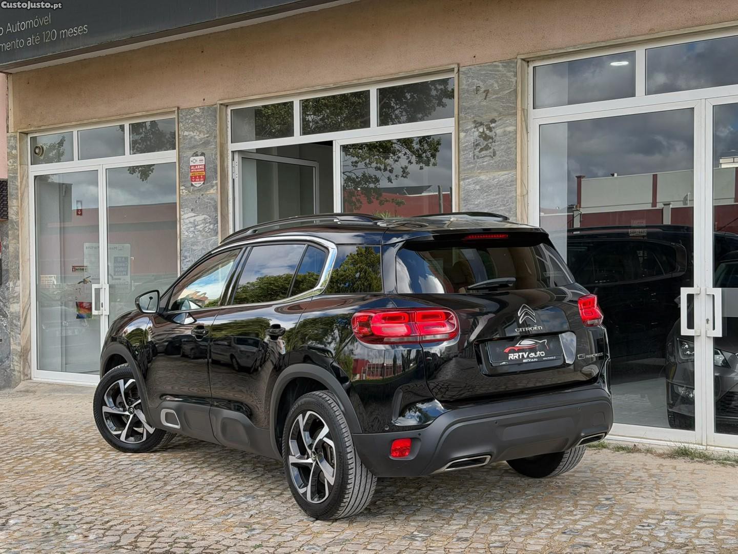 Citroën C5 Aircross 1.5 BlueHDi Shine Pack EAT8 — fotografia 12