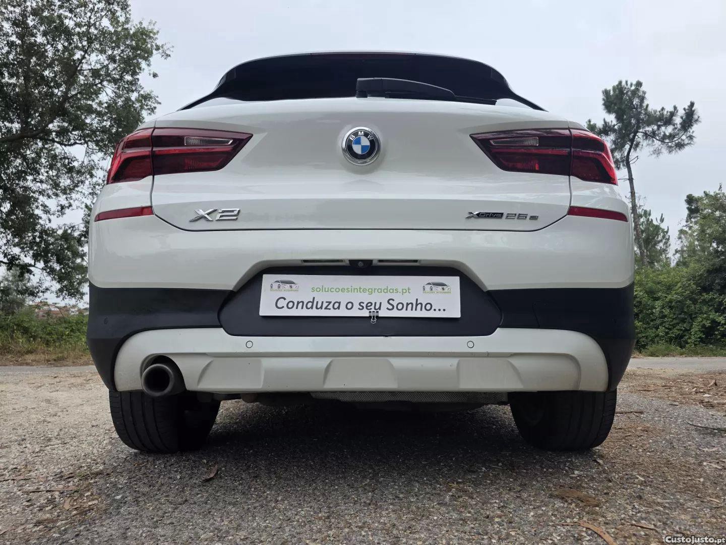 BMW X2 25 e xdrive advantage — fotografia 8