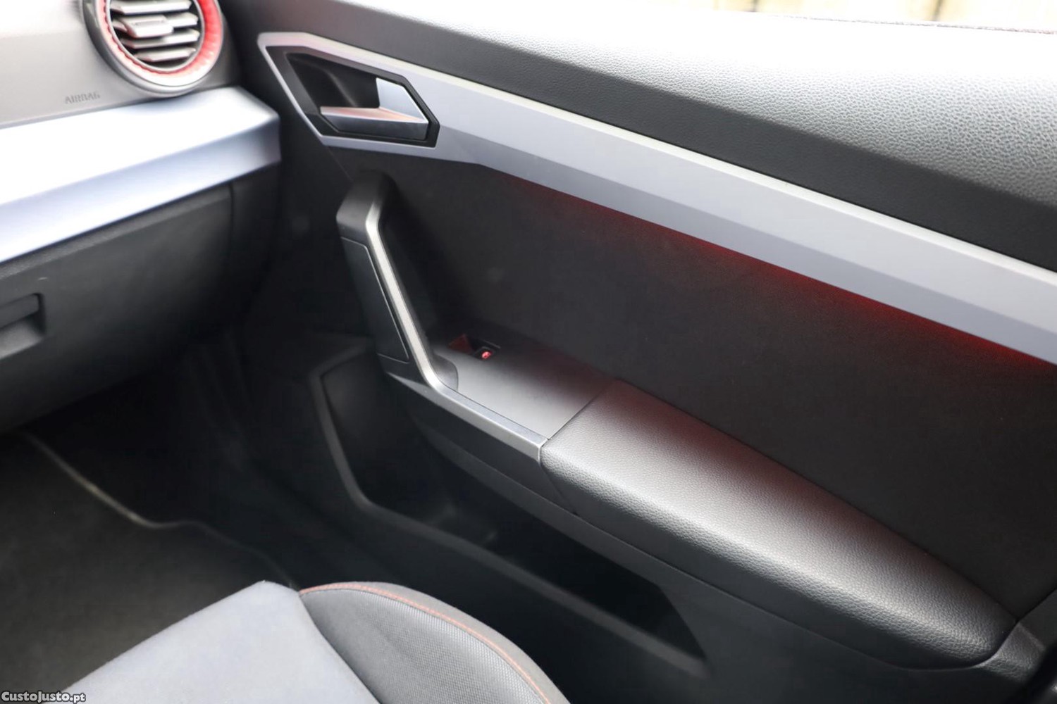 SEAT Ibiza 1.0 TSI FR DSG — fotografia 7
