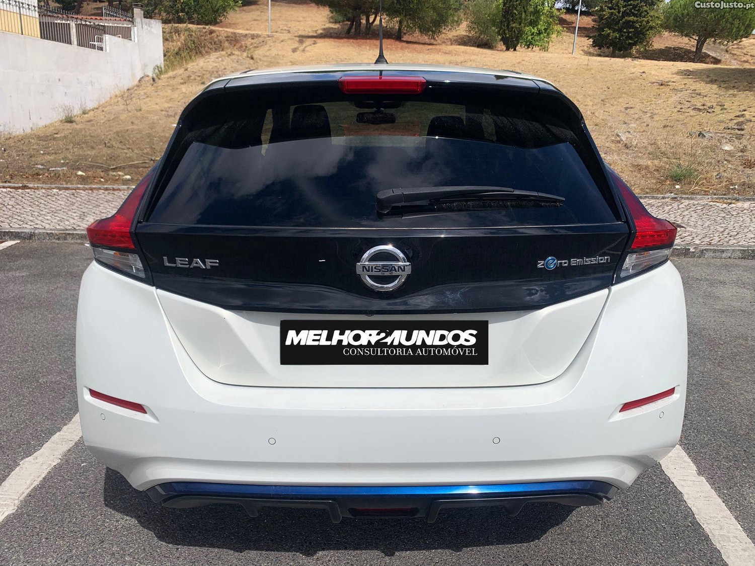 Nissan Leaf 40 kWh — fotografia 15