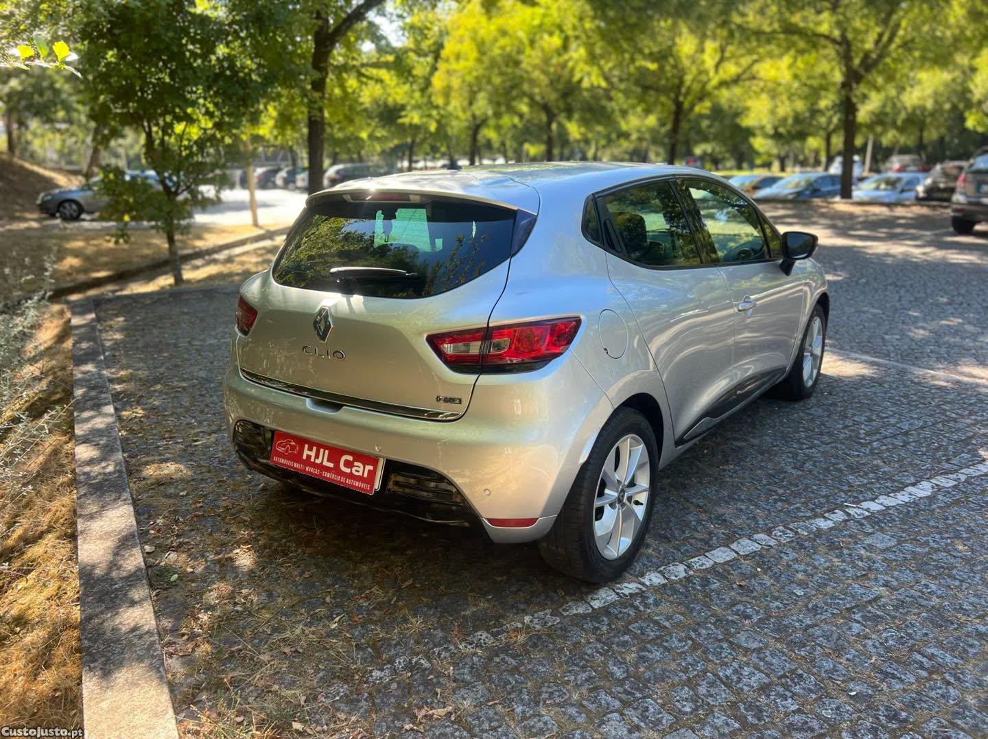 Renault Clio BOSE — fotografia 7