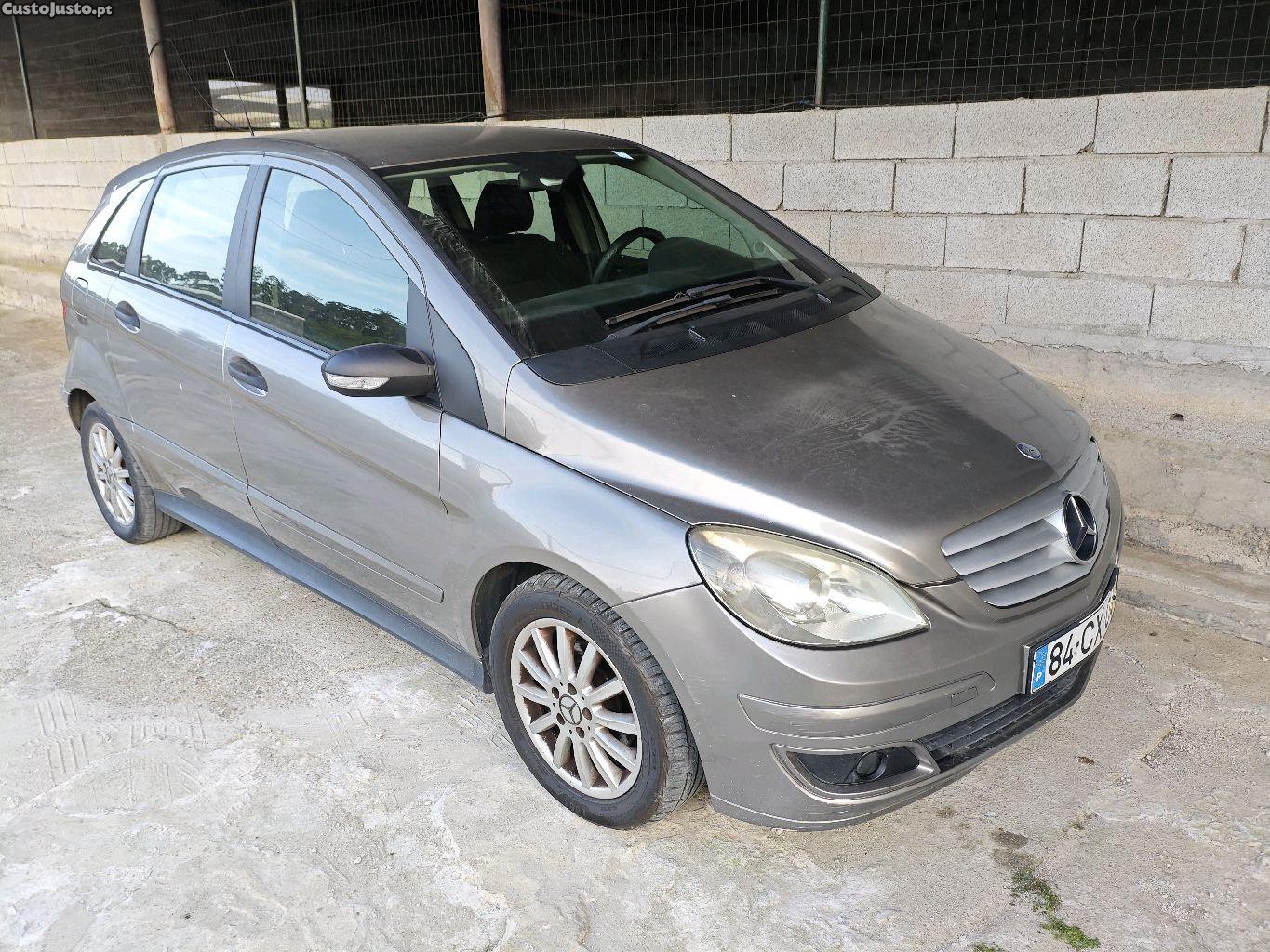 Mercedes-Benz B 180 w245 B180cdi — fotografia 11