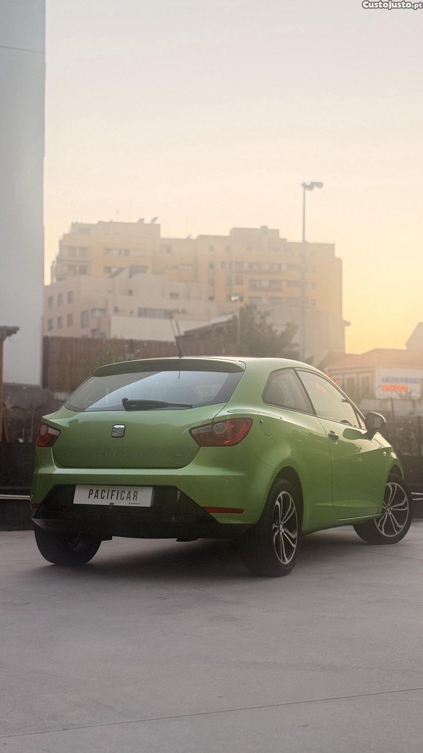 SEAT Ibiza 1.2 TDi Style 165.471km — fotografia 8