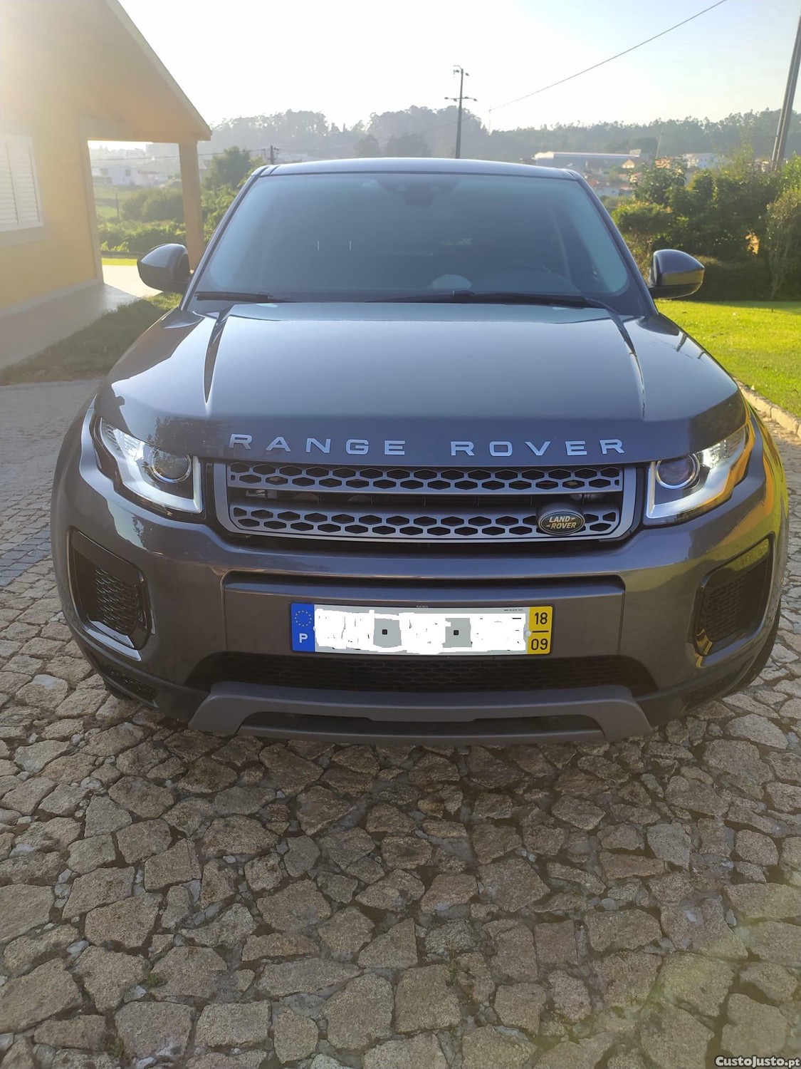 Land Rover Evoque 2.0 D150 como novo - 18 foto 5
