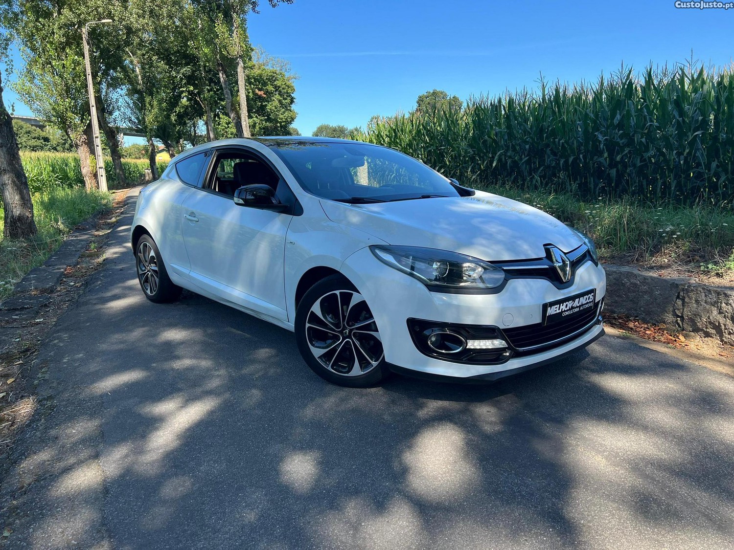 Renault Mégane Coupé 1.6 dCi Bose Edition SS — fotografia 12