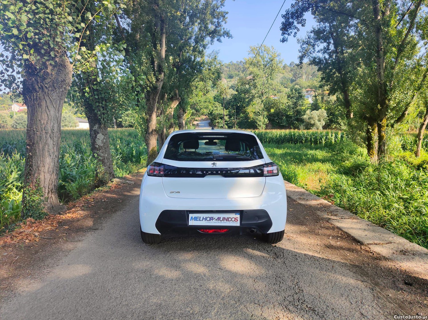 Peugeot 208 1.2 PureTech Allure EAT8 - 19 — photo 4