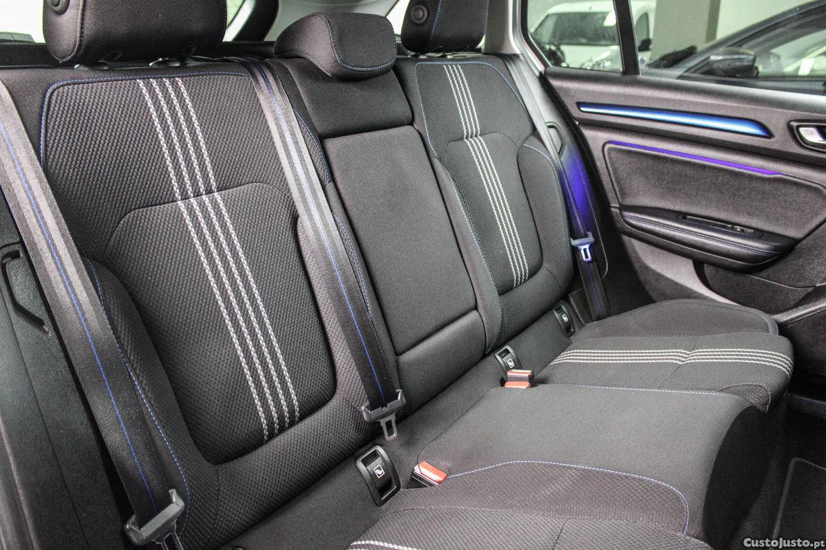 Renault Mégane Sport Tourer 1.5 Blue dCi GT Line — fotografia 7