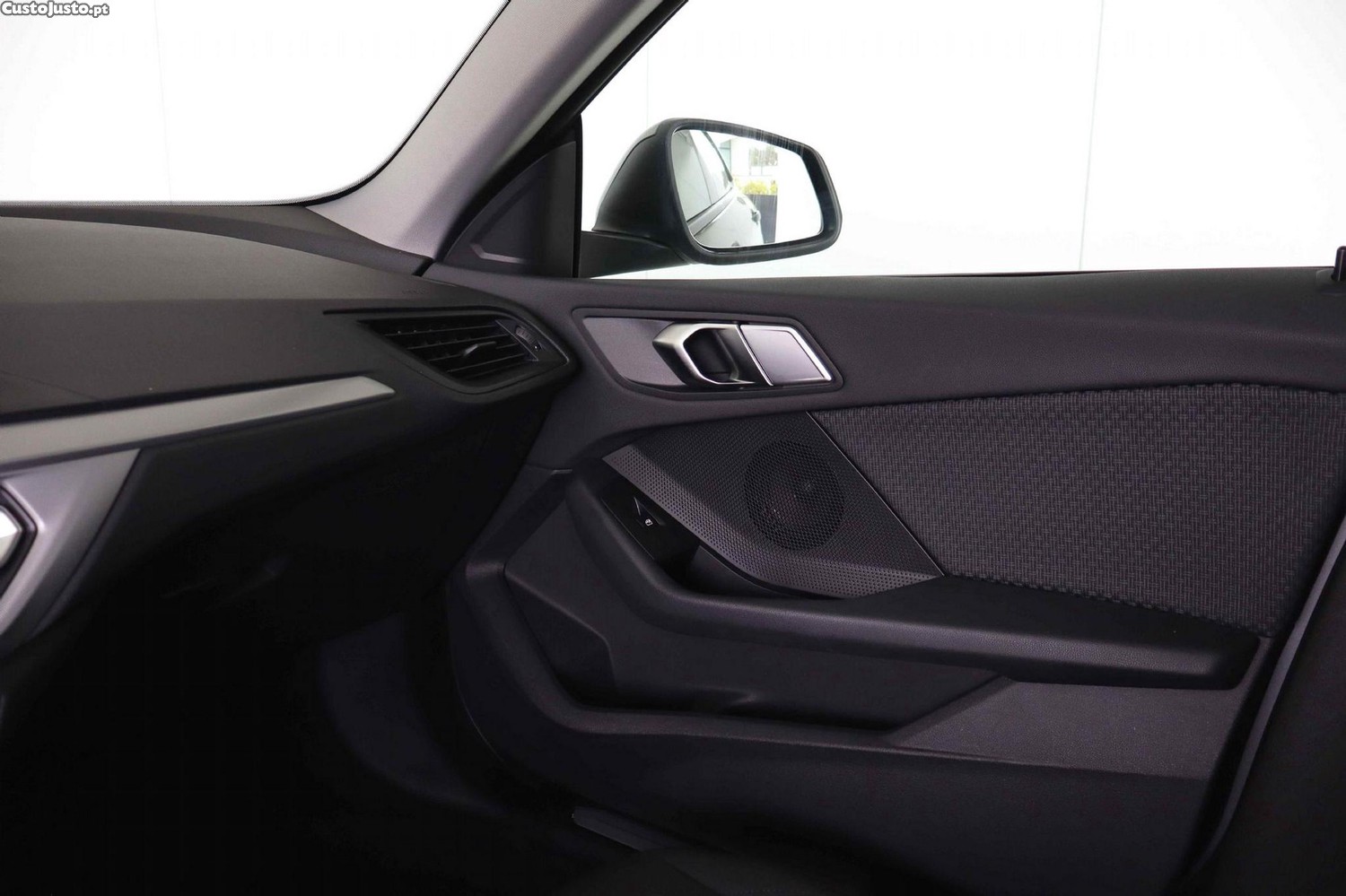 BMW 216 d Advantage — fotografia 14