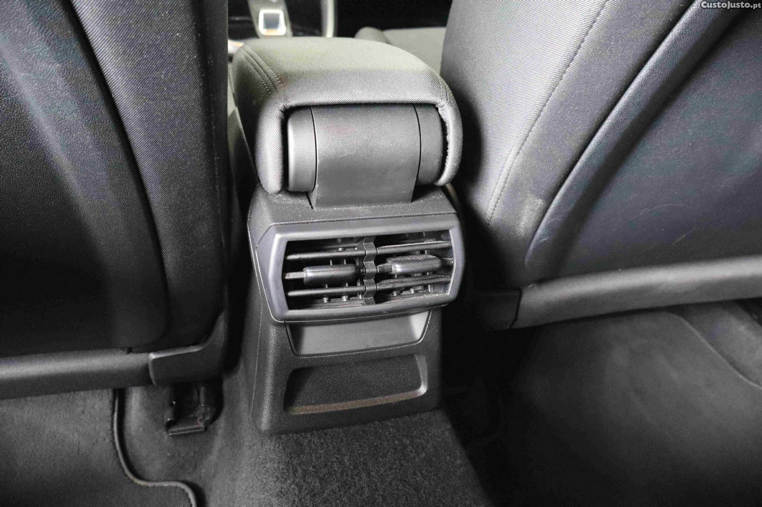 Audi A3 Sportback 30 TFSI S tronic — fotografia 19