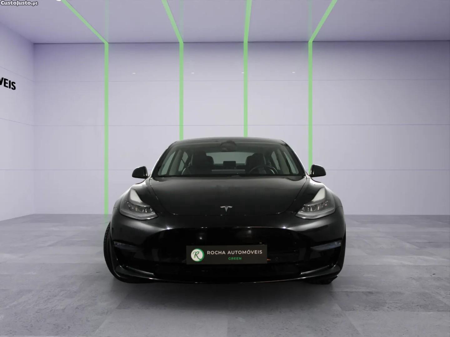 Tesla Model 3 Long Range AWD Dual Motor — fotografia 12