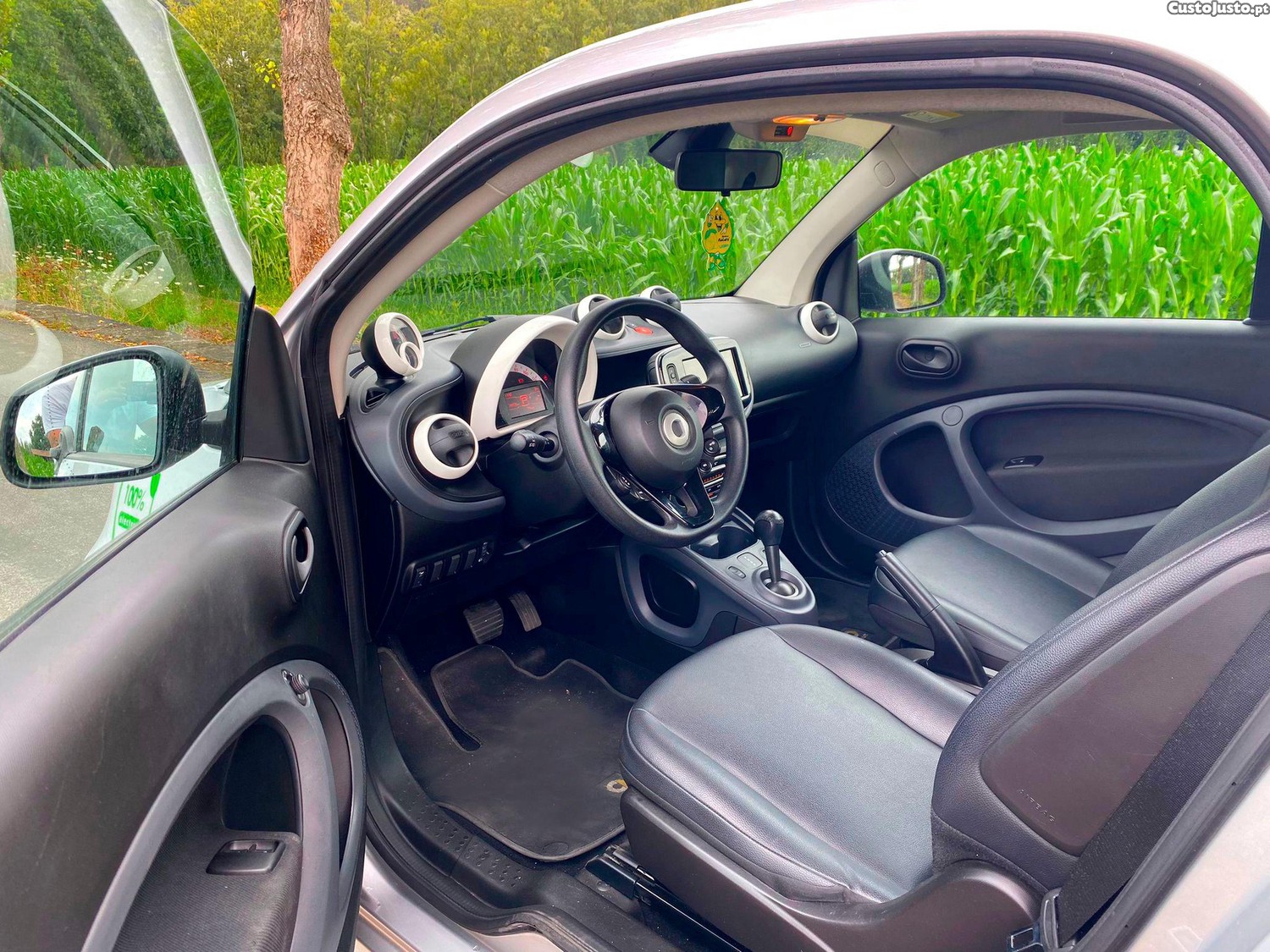 Smart Fortwo Coupé EQ — fotografia 5