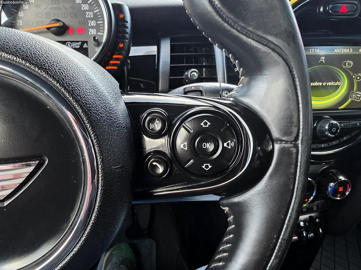 MINI Cooper 1.5 Seven Edition — fotografia 14