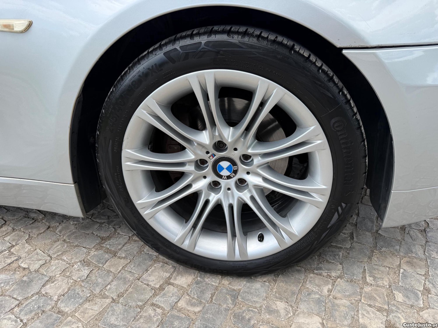 BMW 520 dA Touring — fotografia 11