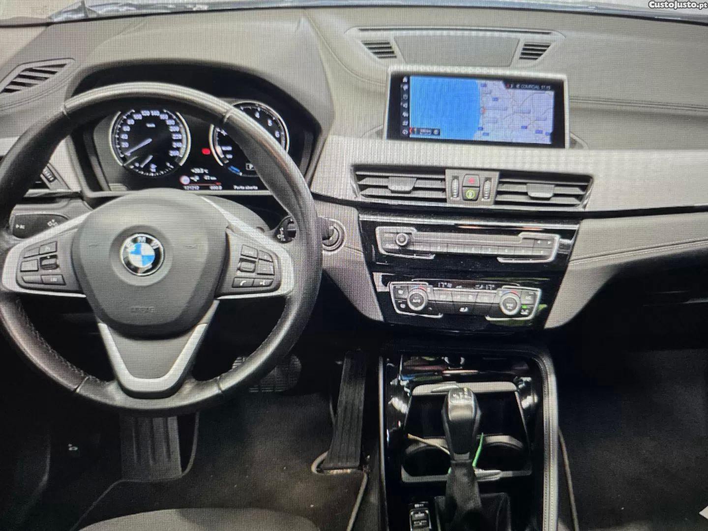 BMW X2 25 e xdrive advantage — fotografia 17