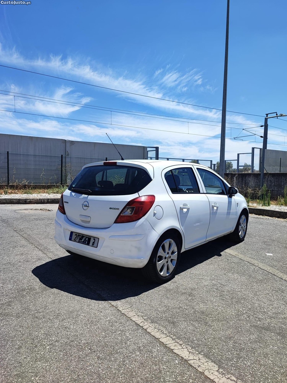 Opel Corsa 1.3cdti — fotografia 6