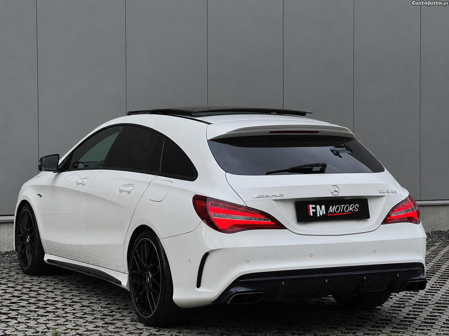 Mercedes-Benz CLA 45 AMG 4Matic Speedshift 7G-DCT Night Edition — fotografia 8