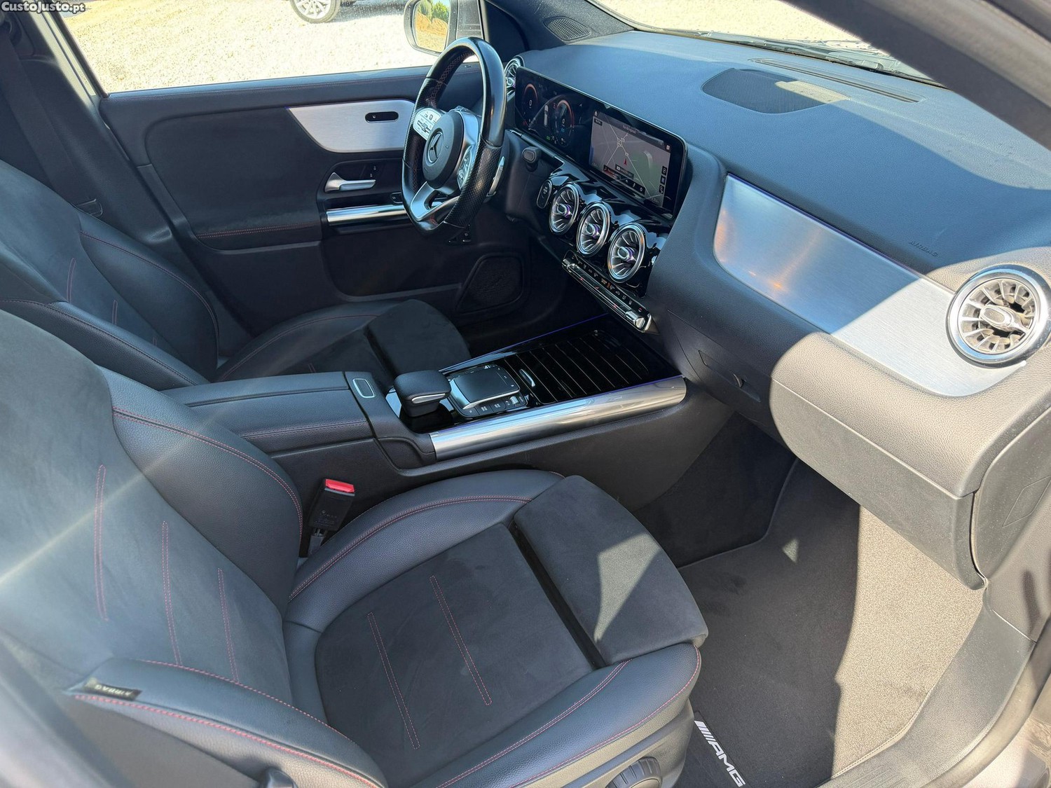 Mercedes-Benz GLA 250 e AMG Line — fotografia 7
