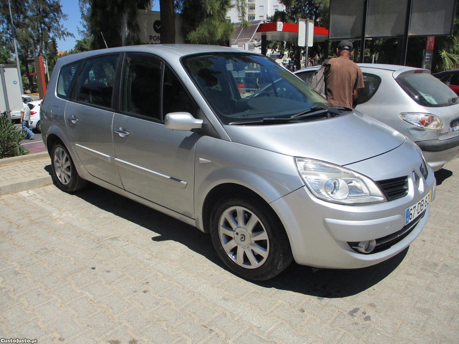 Renault Scénic 1.5 dci 7 Lugares — fotografia 7