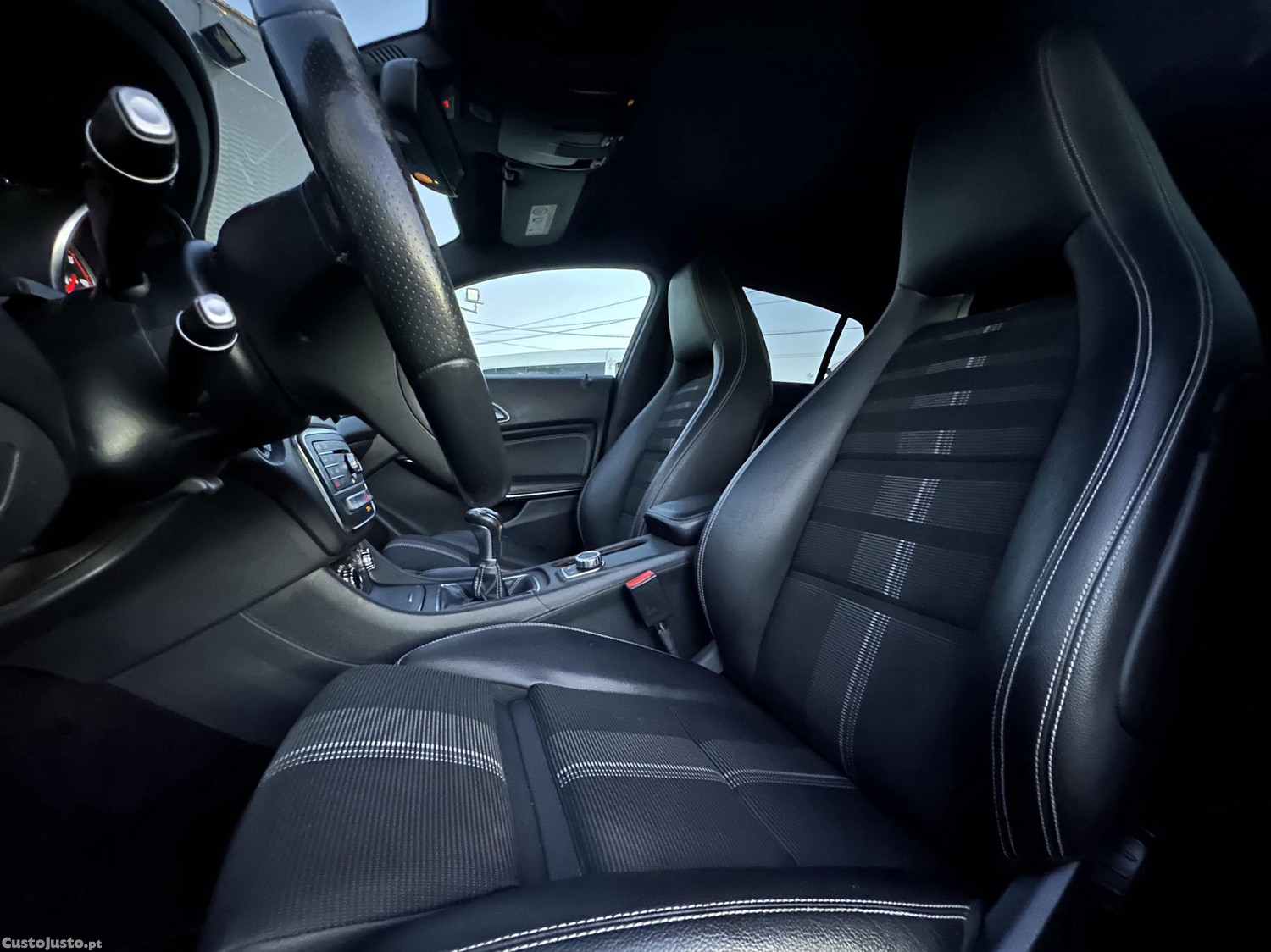 Mercedes-Benz CLA 180 '' Shooting Brake '' GARANTIA — fotografia 5