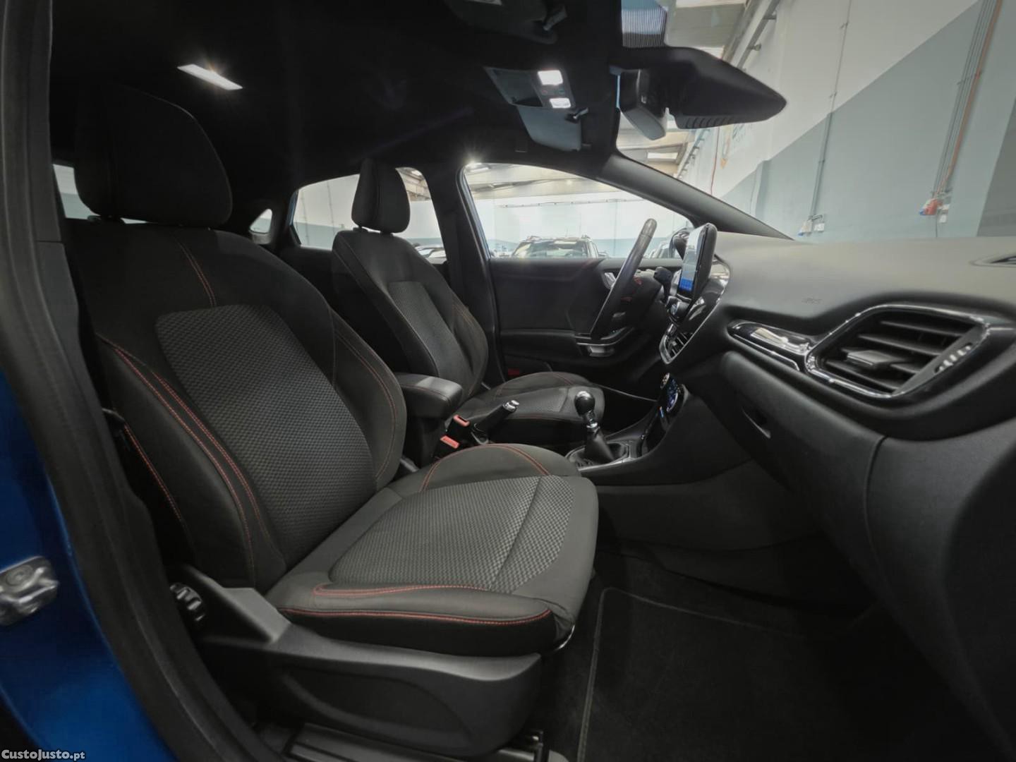 Ford Puma 1.0 EcoBoost MHEV ST-Line — fotografia 6