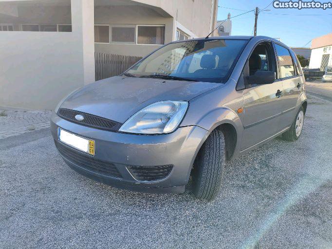 Ford Fiesta 1.4 Tdci Trend — fotografia 7