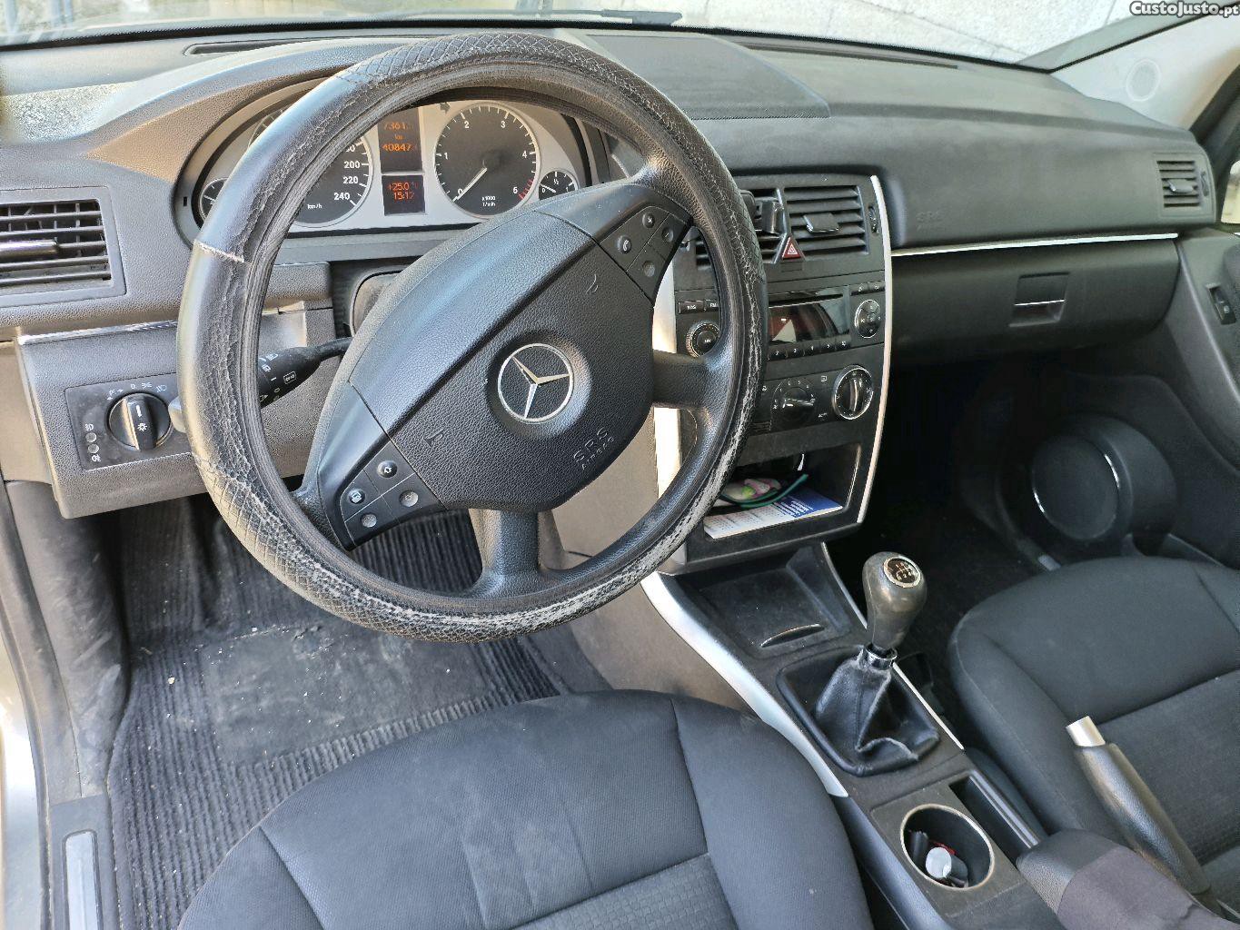 Mercedes-Benz B 180 w245 B180cdi — fotografia 9