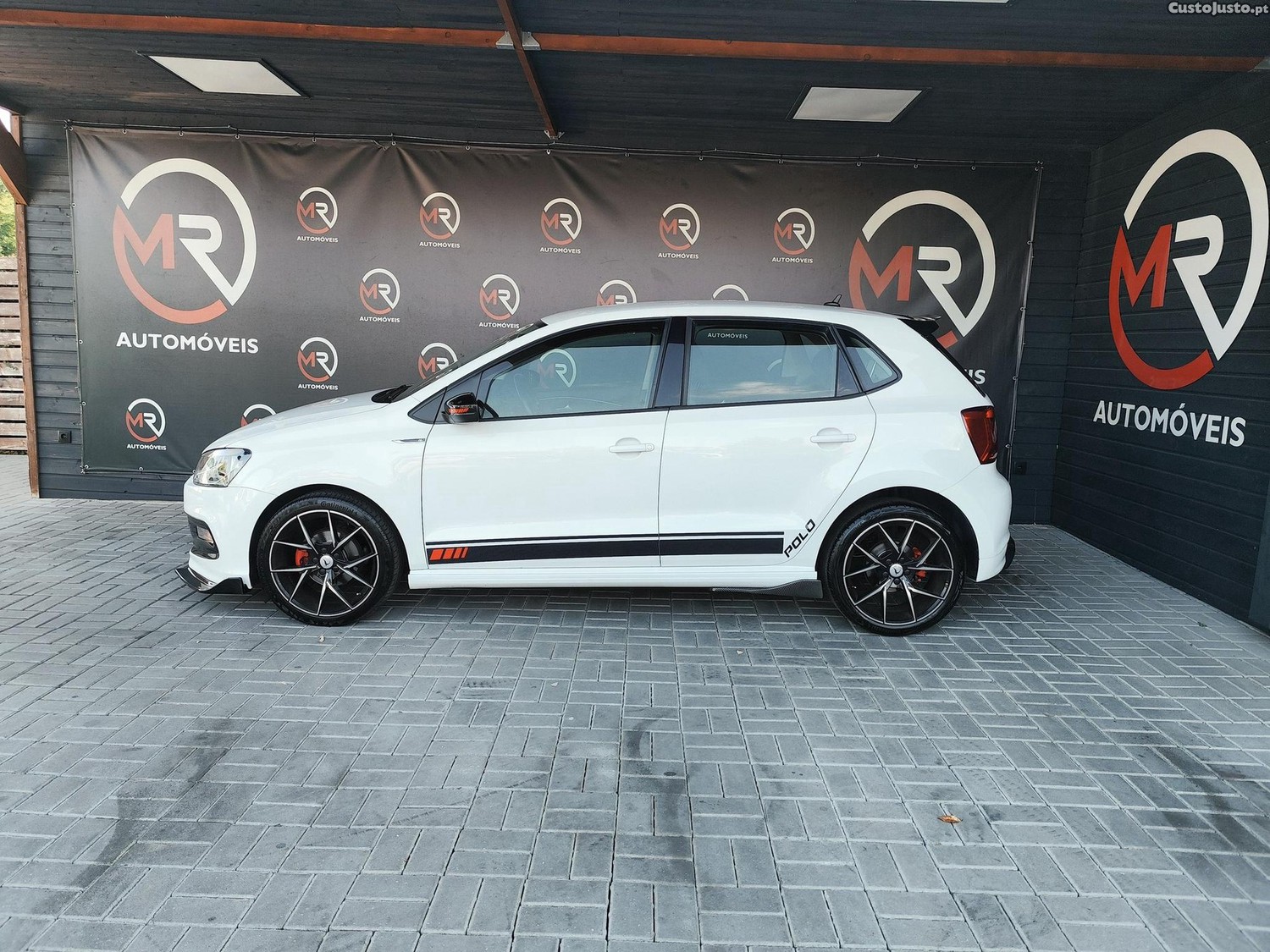 Volkswagen Polo 1.4 TDi R-Line — fotografia 4