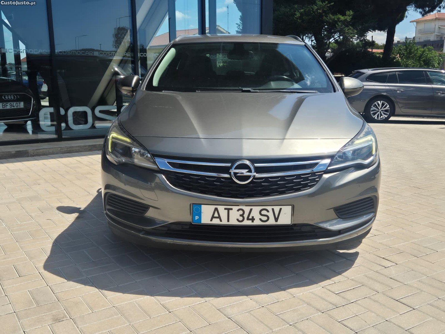 Opel Astra Sports Tourer 1.6CDTI — fotografia 11