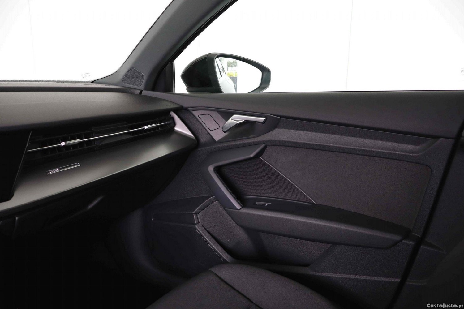 Audi A3 Sportback 30 TFSI S tronic — fotografia 18