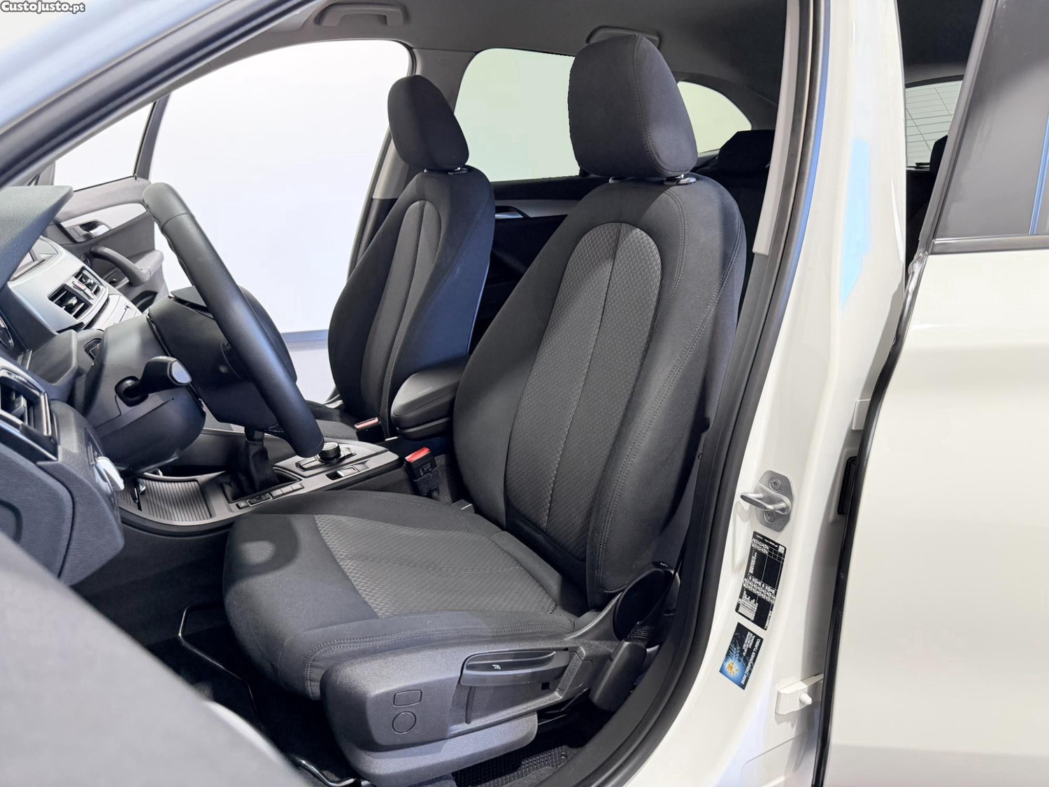 BMW X1 1.6 D SDRIVE ADVANTAGE - NACIONAL - 45446 KM — fotografia 11