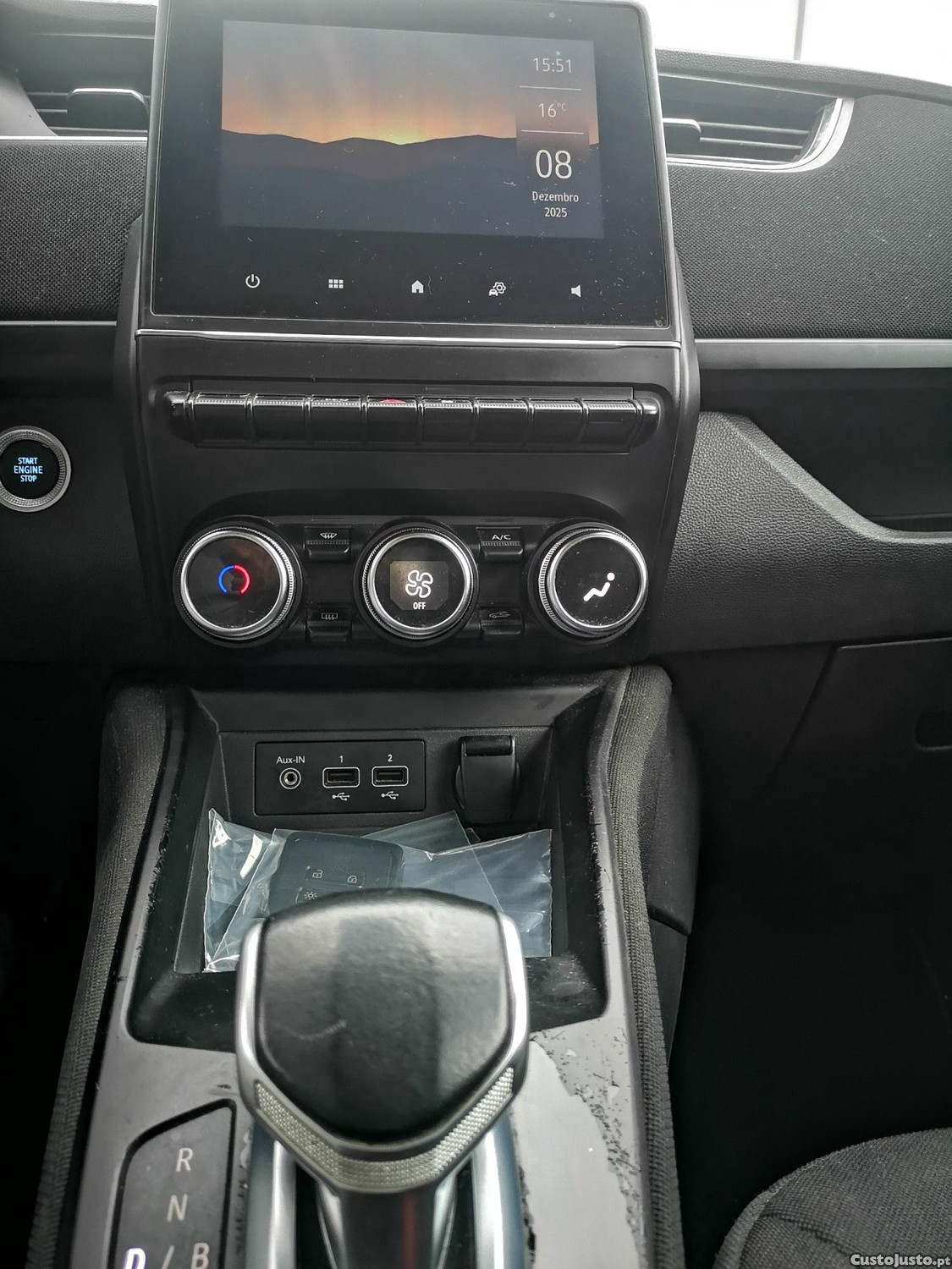 Renault Zoe Zen 52 C/ BATERIAS PROPRIAS - C/ GARANTIA - Carregador Domestico e Rápido — fotografia 7