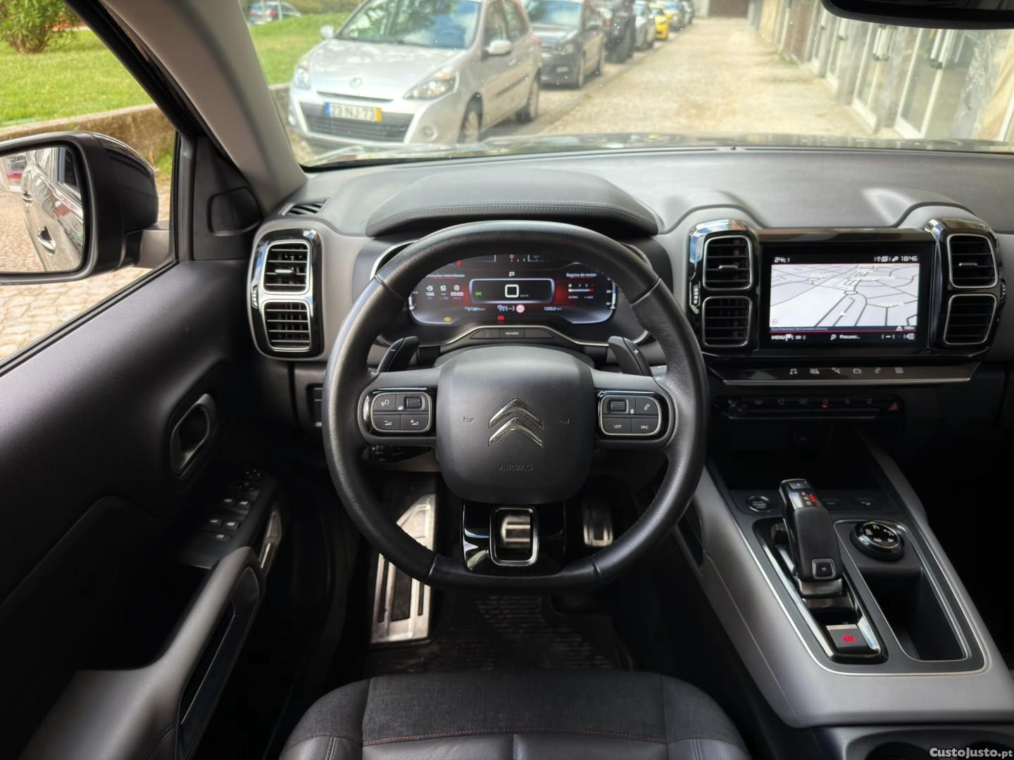 Citroën C5 Aircross 1.5 BlueHDi Shine Pack EAT8 — fotografia 17