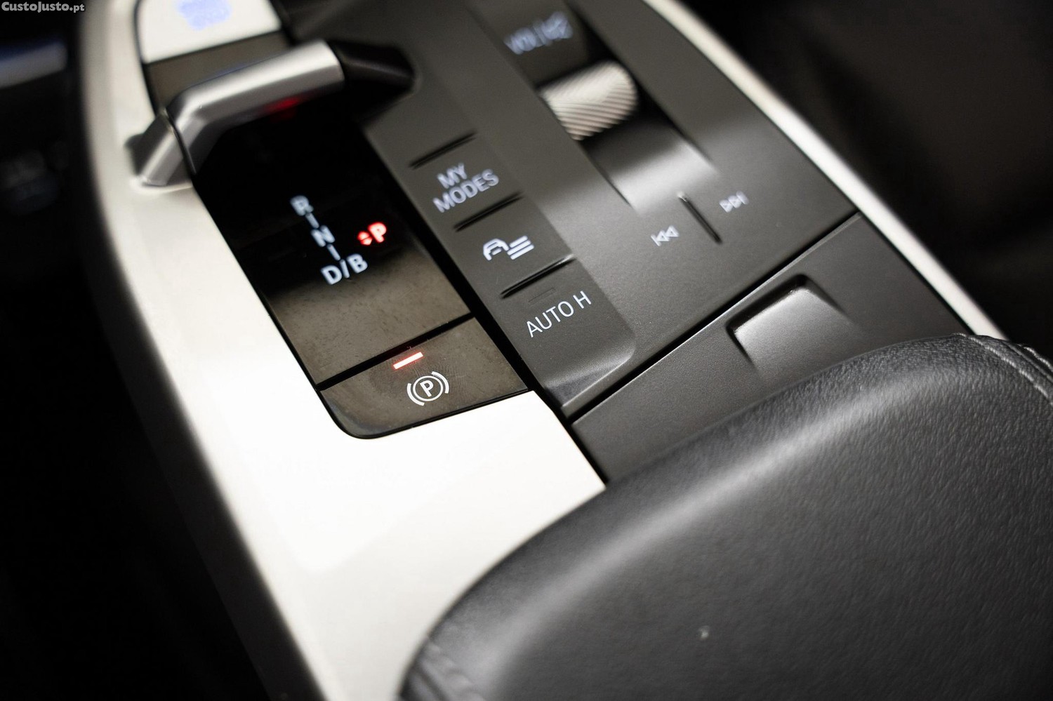 BMW iX1 xDrive30 xLine — fotografia 5