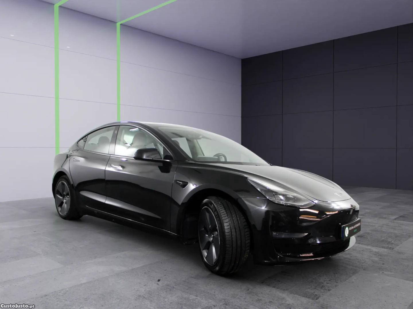 Tesla Model 3 Long Range AWD Dual Motor — fotografia 11