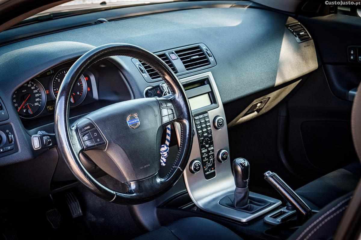 Volvo C30 1.6D Nacional — fotografia 9