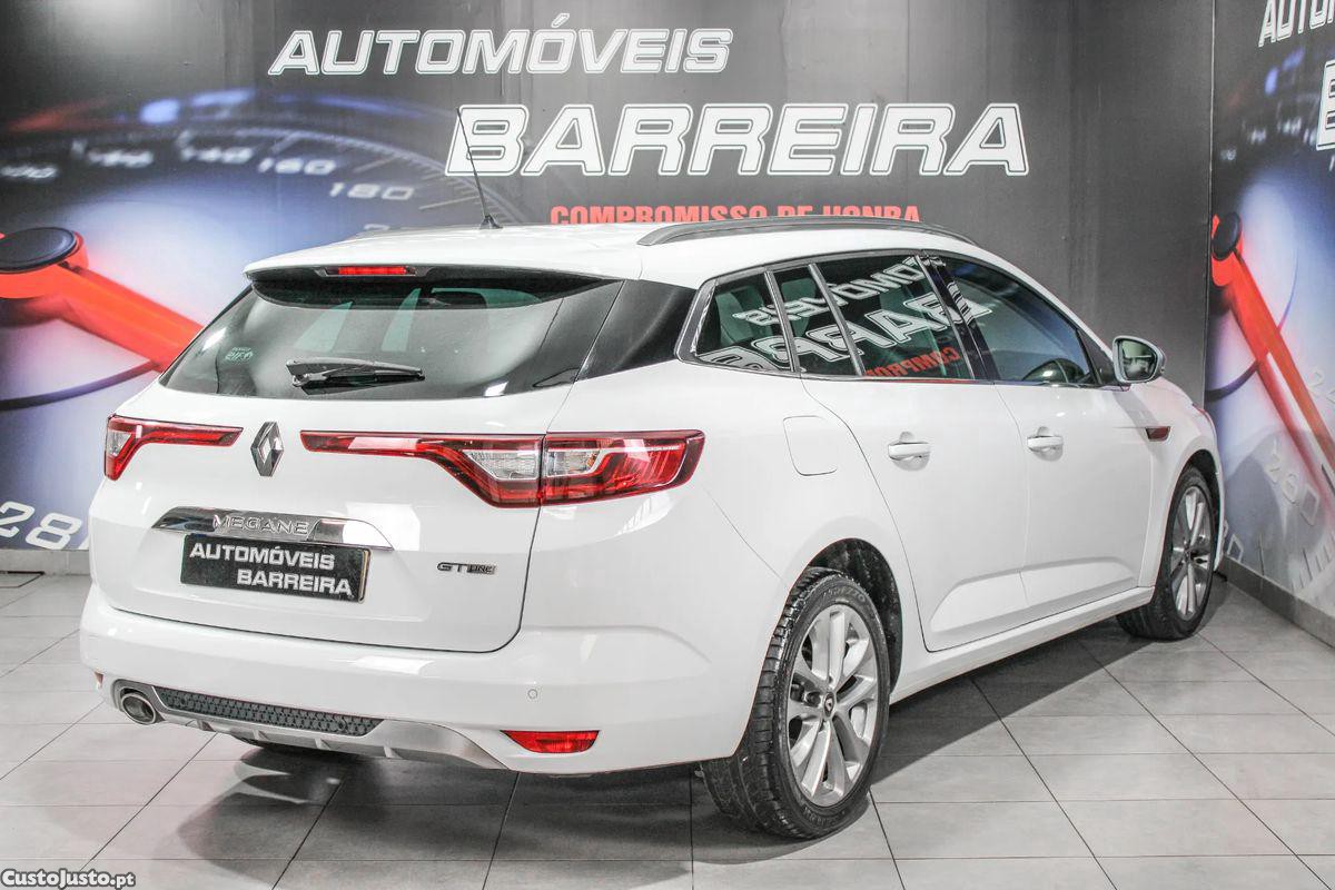 Renault Mégane Sport Tourer 1.5 Blue dCi GT Line — fotografia 18