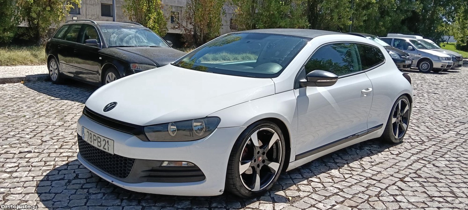 VW Scirocco 2.0 TDI — photo 5