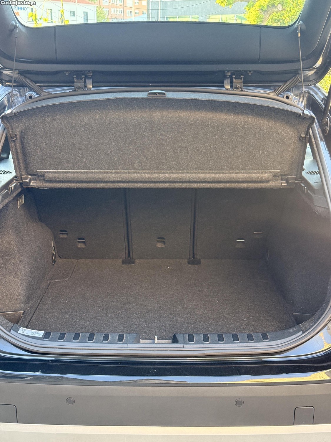 BMW X1 18d SDrive — fotografia 2