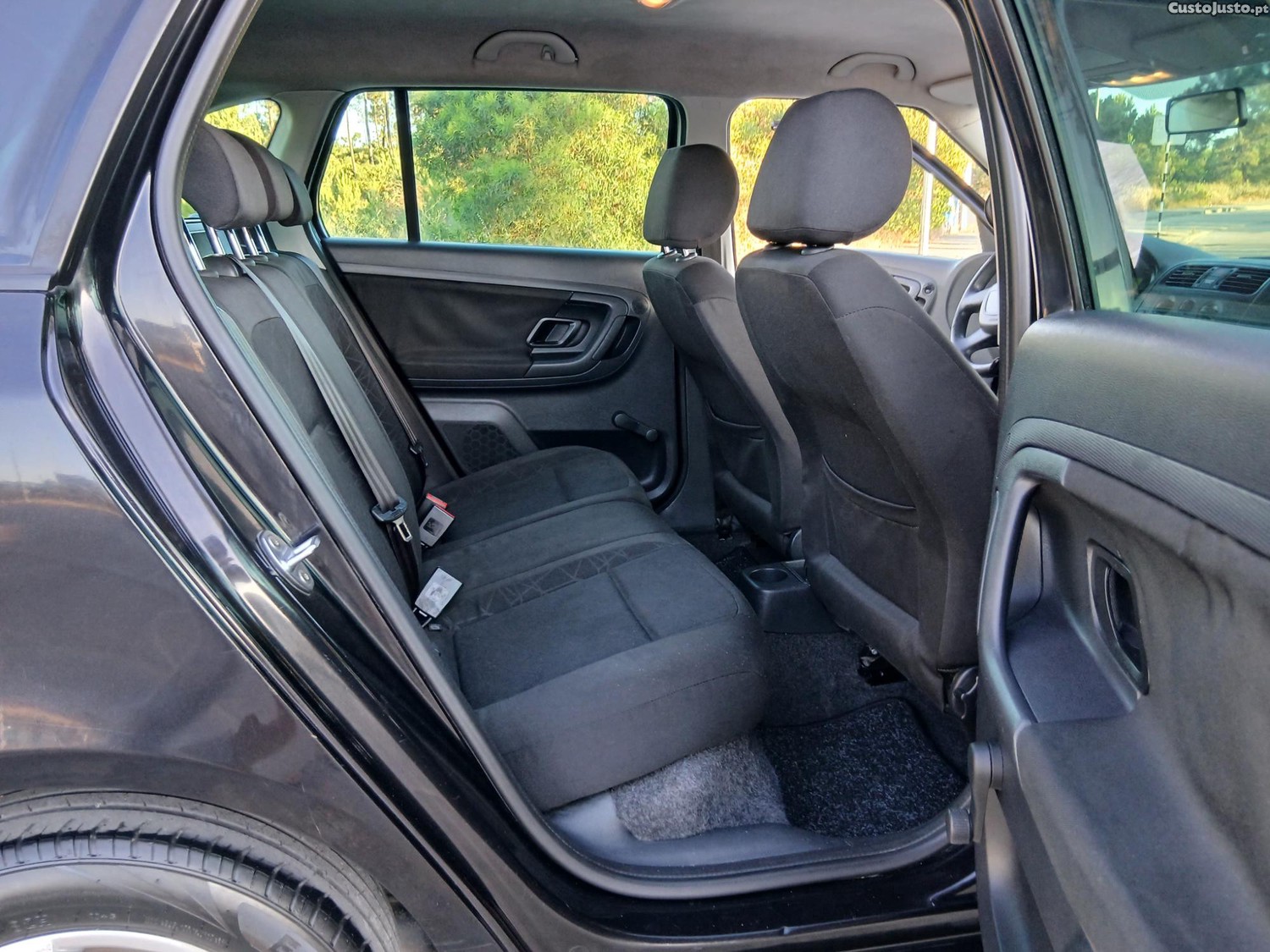 Skoda Fabia Breack 1.2 tdi Nacional 1dono — fotografia 5