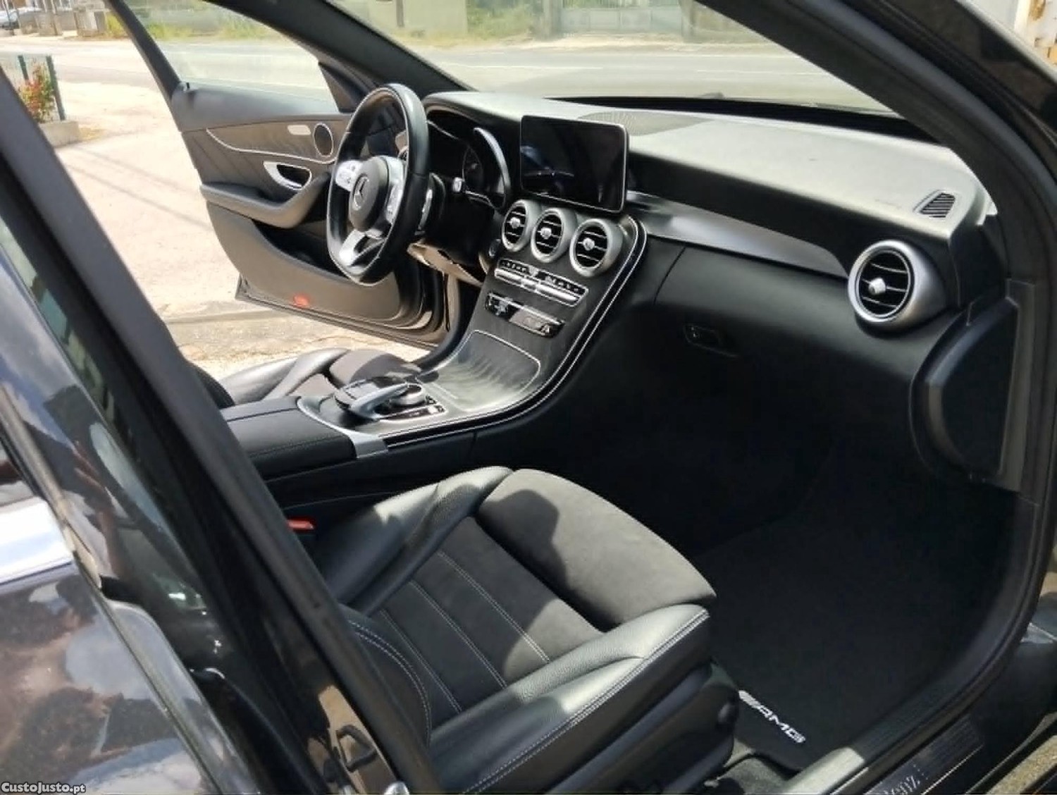 Mercedes-Benz C 300 c300de AMG 320cv — fotografia 6