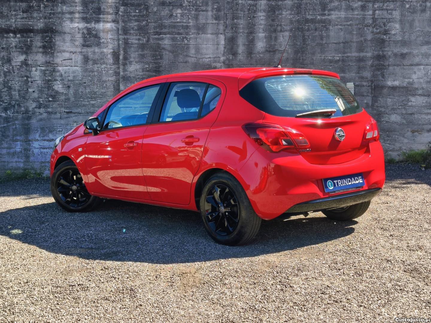 Opel Corsa 1.2 Color Edition — fotografia 13