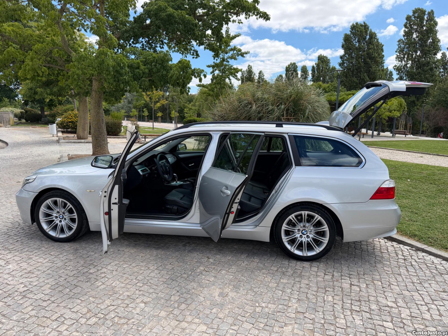 BMW 520 dA Touring — fotografia 10