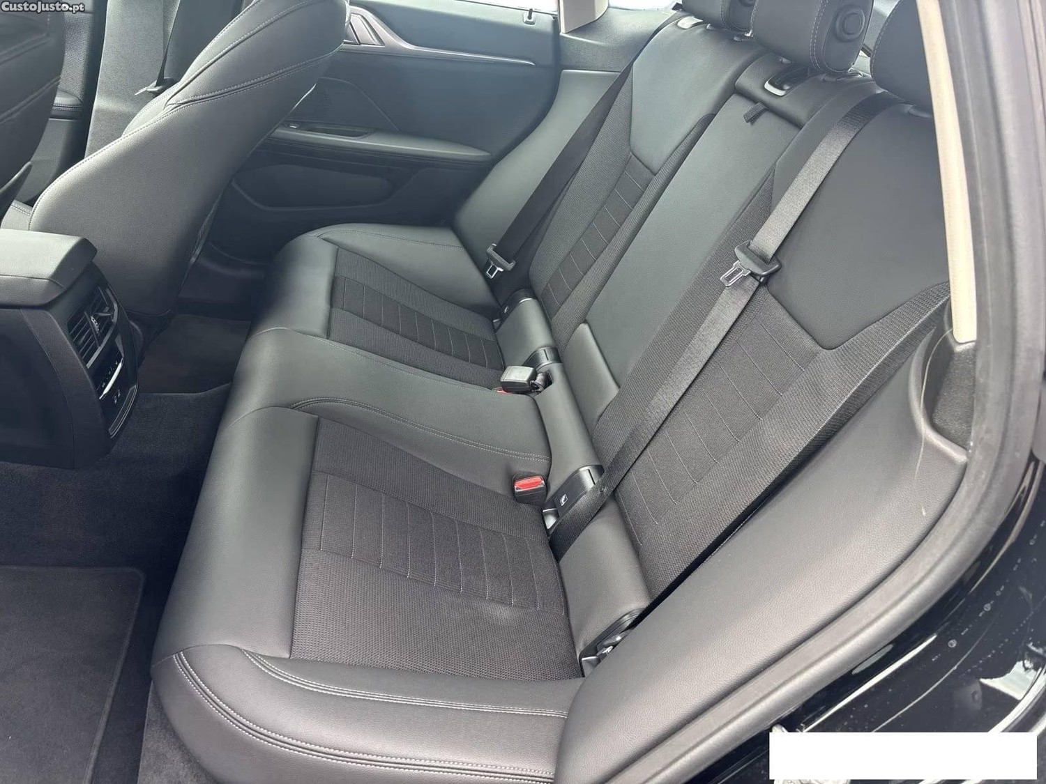 BMW i4 eDrive35 — fotografia 3