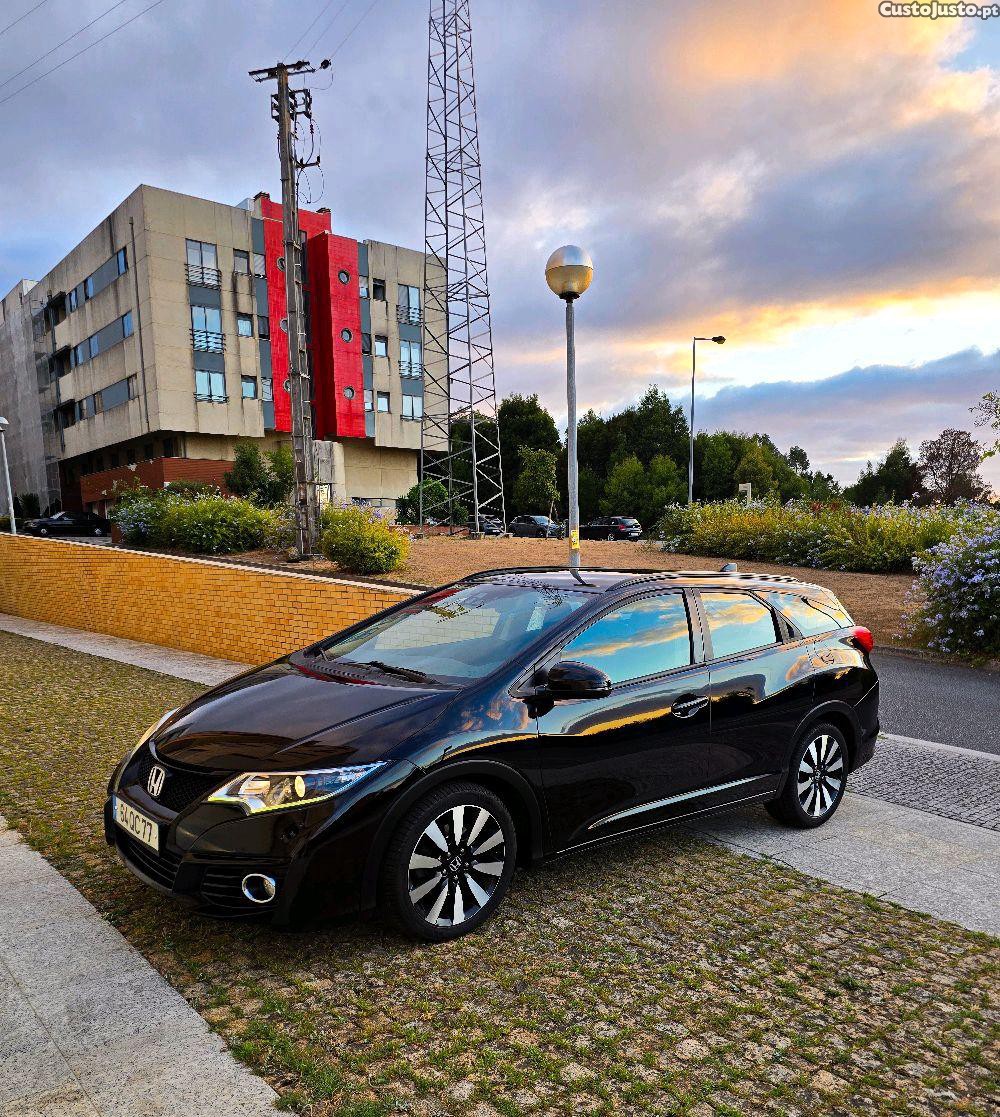 Honda Civic Tourer 1.6 I-DTEC — fotografia 7