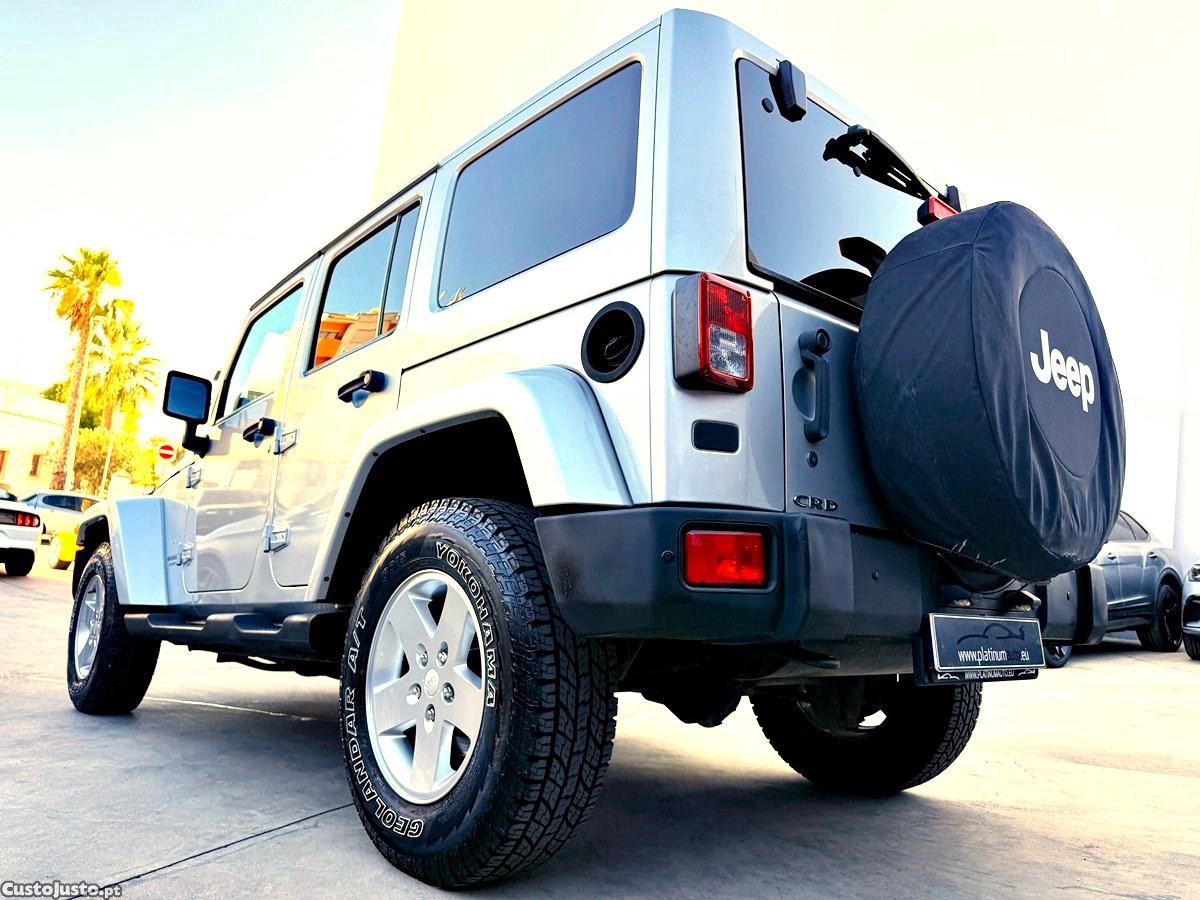 Jeep Wrangler Sahara Unlimited — fotografia 14