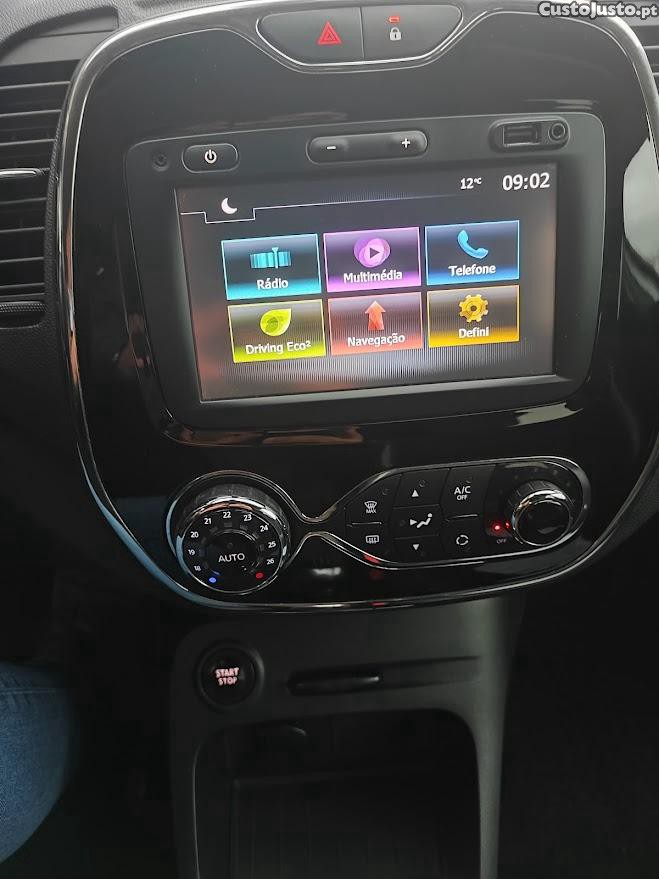 Renault Captur Exclusive 0.9 TCe — fotografia 4