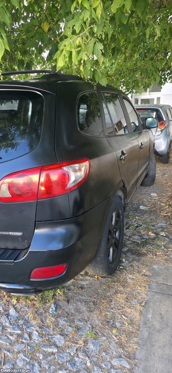Hyundai Santa Fé 2.2 crdi 150 cv caixa manual 4x4 7l — fotografia 4