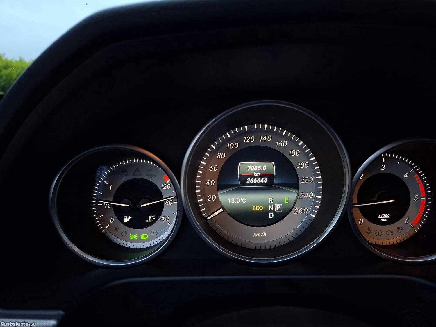 Mercedes-Benz E 250 250 Bluetec — fotografia 8